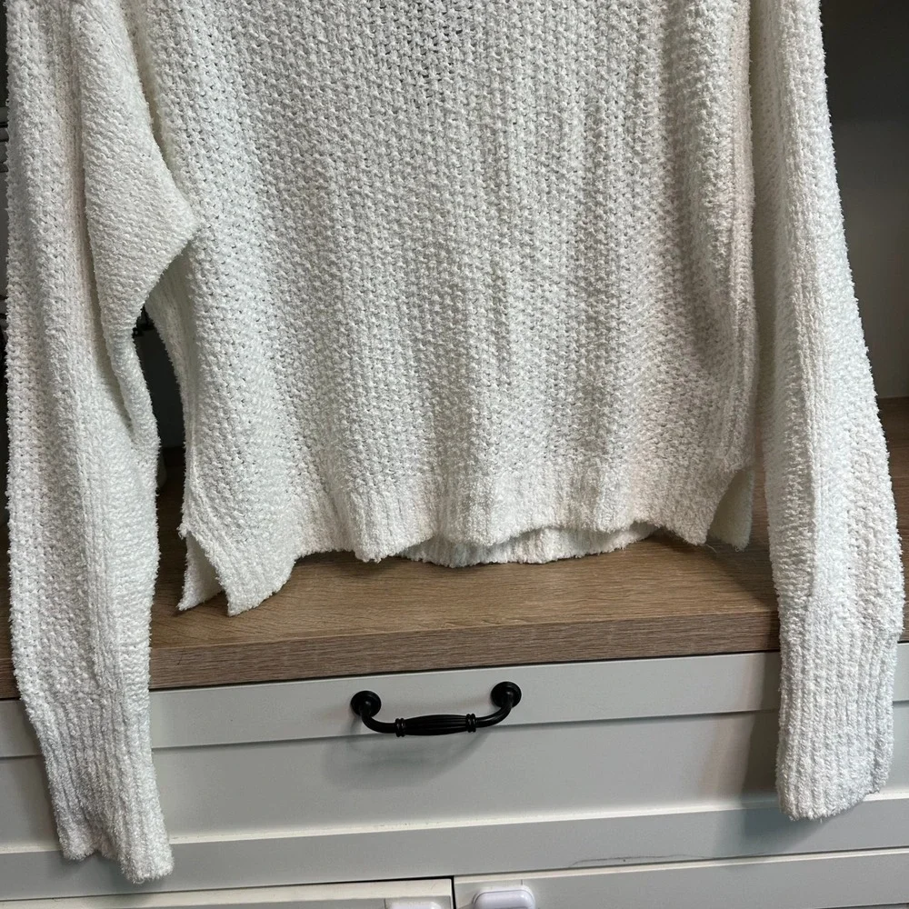 Free People Sweater Womens XS‎ White Twist Front Surplice V-Neck Textured Knit